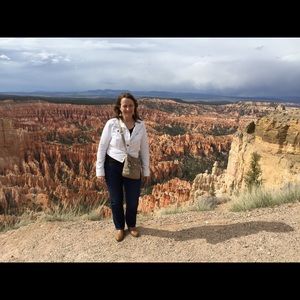 Meet your Posher, Cindy